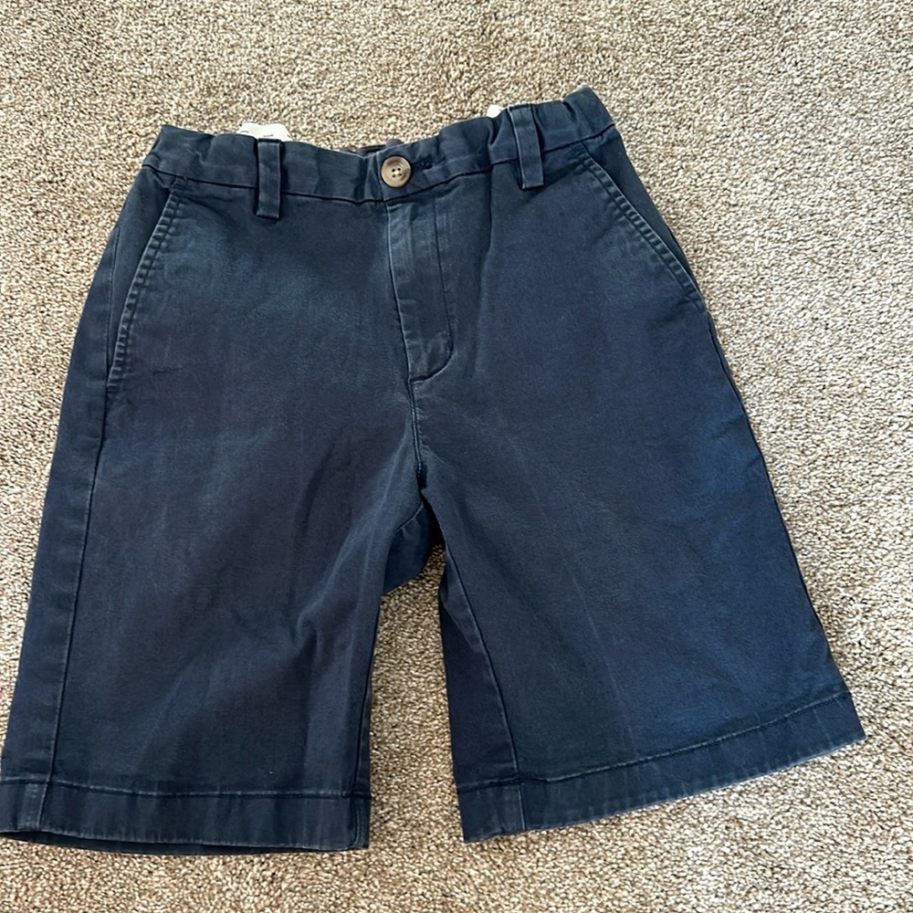 Vineyard Vines Breaker shorts. Boys size 12
